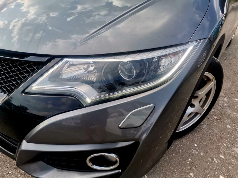 Honda Civic 1.6D/NAVI, снимка 2 - Автомобили и джипове - 52723656