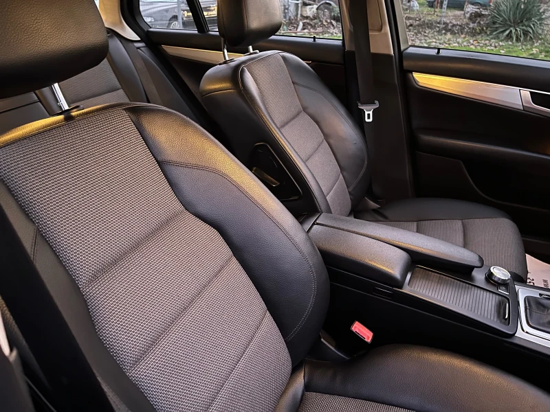 Mercedes-Benz C 220 2.2CDI-170-AMG-NAVI-FEIS-ITALIA, снимка 6 - Автомобили и джипове - 52730205