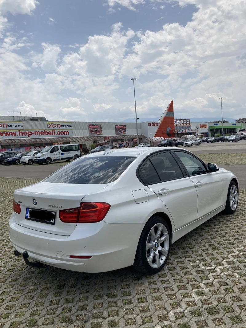 BMW 320 Xdrive, снимка 7 - Автомобили и джипове - 52860895