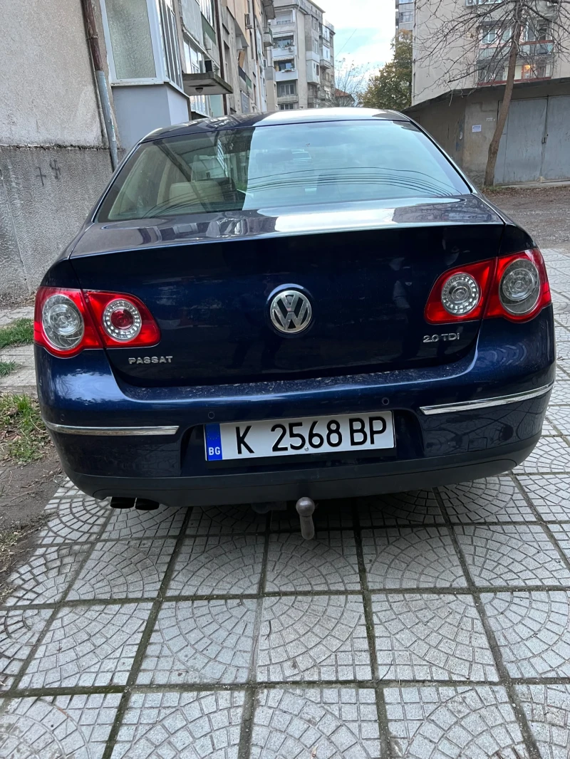 VW Passat, снимка 8 - Автомобили и джипове - 52920867