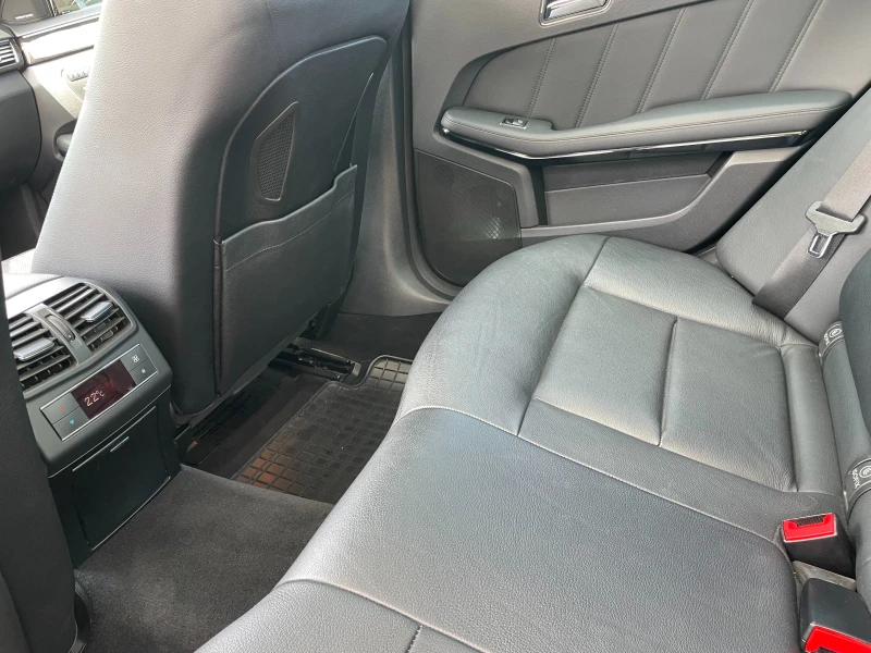 Mercedes-Benz E 350 Avantgarde, снимка 15 - Автомобили и джипове - 52982126