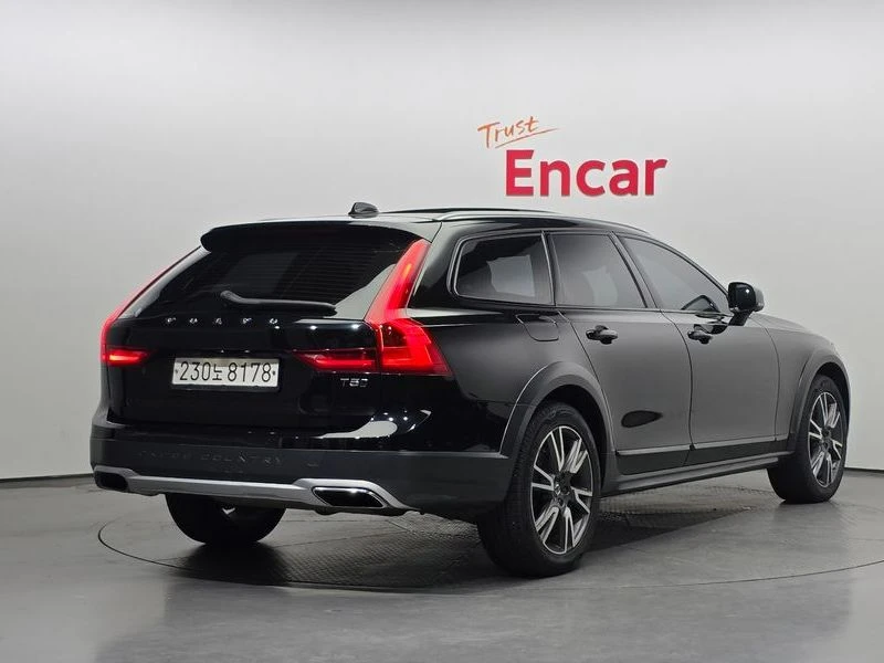 Volvo V90 T5 Pro AWD| 254к.с.| ВКЛ.ТЕХНОТЕСТ, снимка 2 - Автомобили и джипове - 55700276