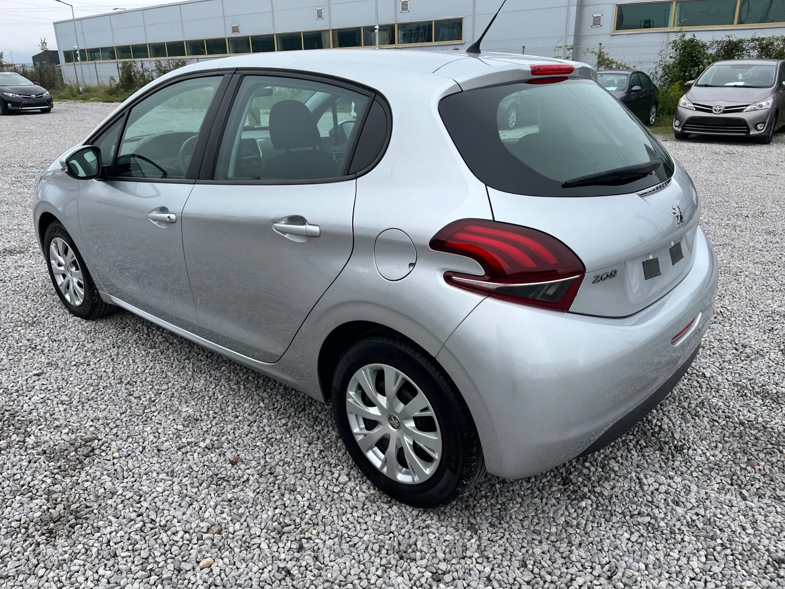 Peugeot 208 1.4HDI-68k.c. ACTIVE  - изображение 4