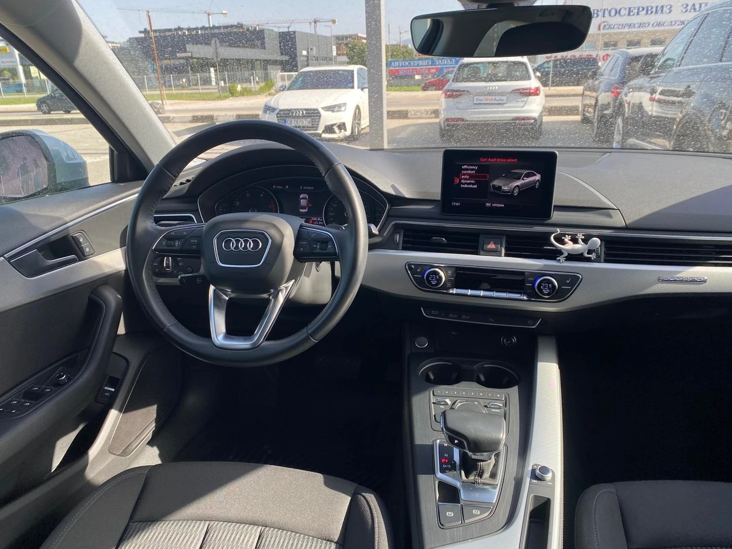 Audi A4 Limousine Design 40 TDI quattro - изображение 5
