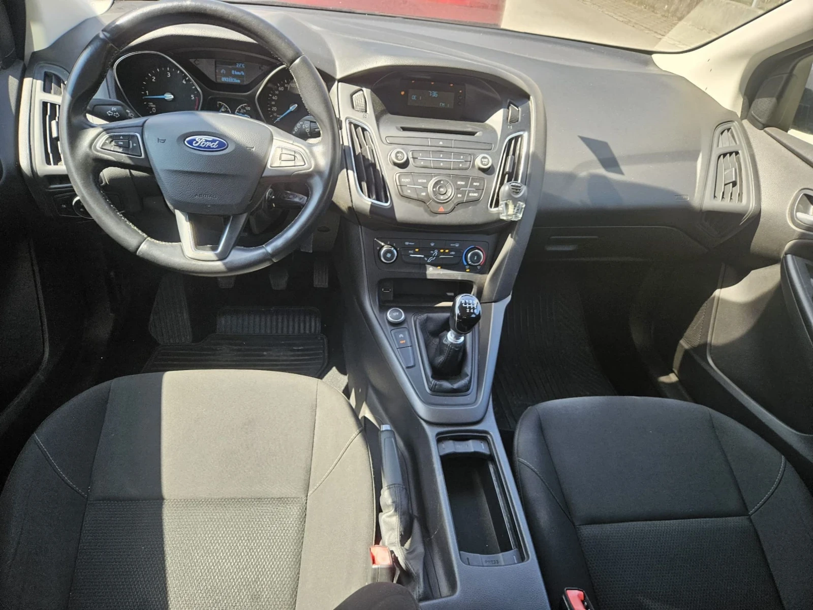 Ford Focus 1.5TDCI 90 000км. Нов!!! - изображение 5