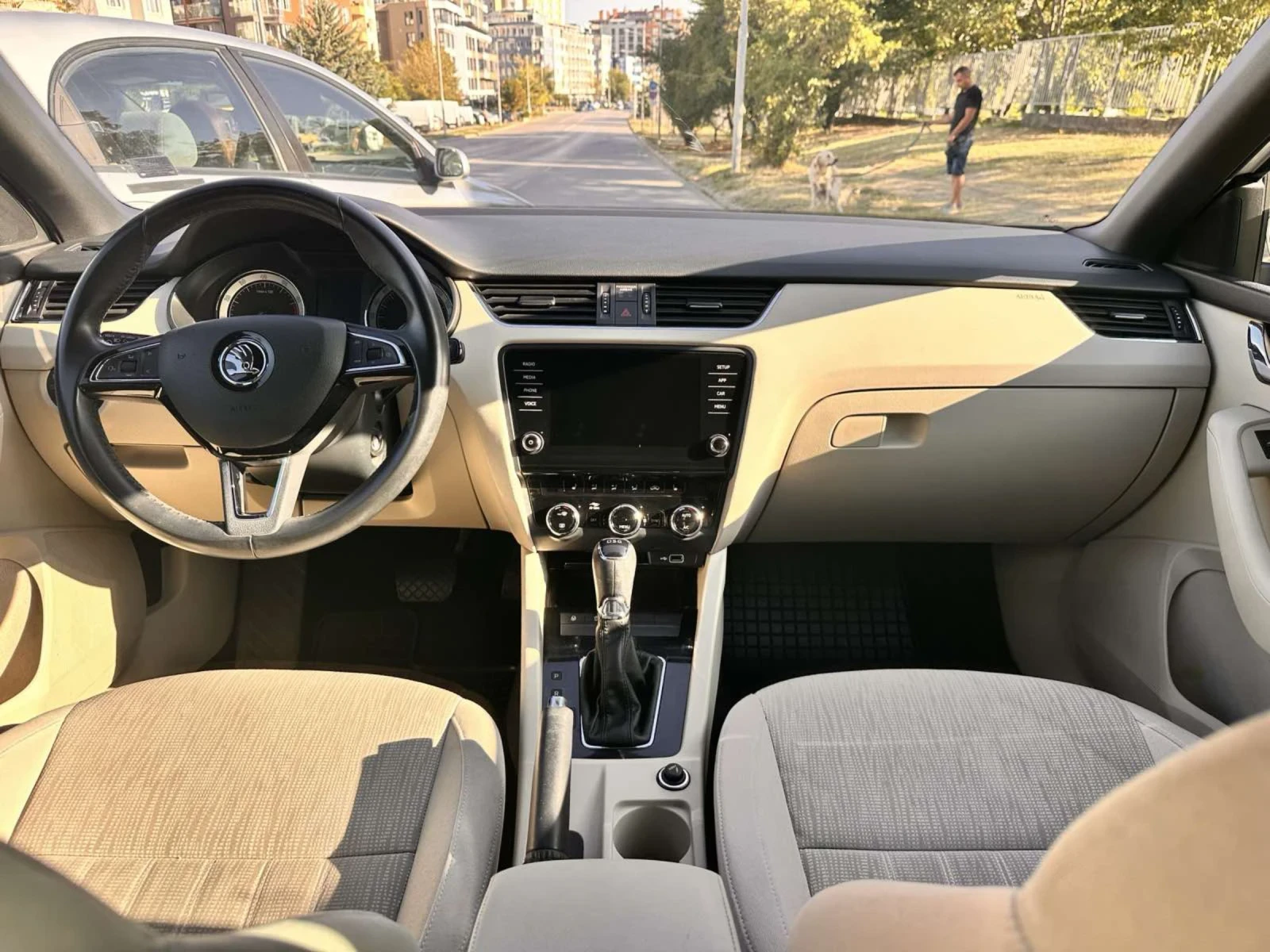 Skoda Octavia 1.5 TSI - изображение 8