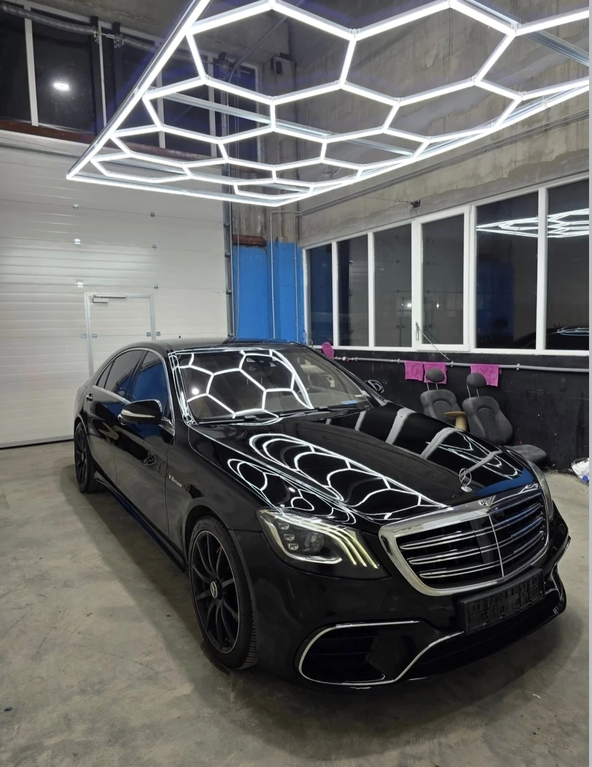 Mercedes-Benz S 500 6.3 AMG V8 Biturbo, снимка 3 - Автомобили и джипове - 55687942