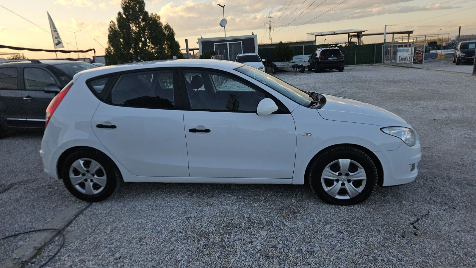 Hyundai I30 1.6CRDI.160000км.ТОПсъстояние | Mobile.bg — изображение 4