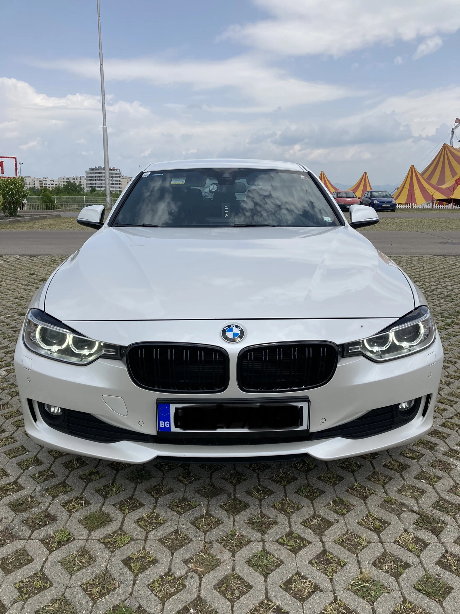 BMW 320 Xdrive - изображение 2