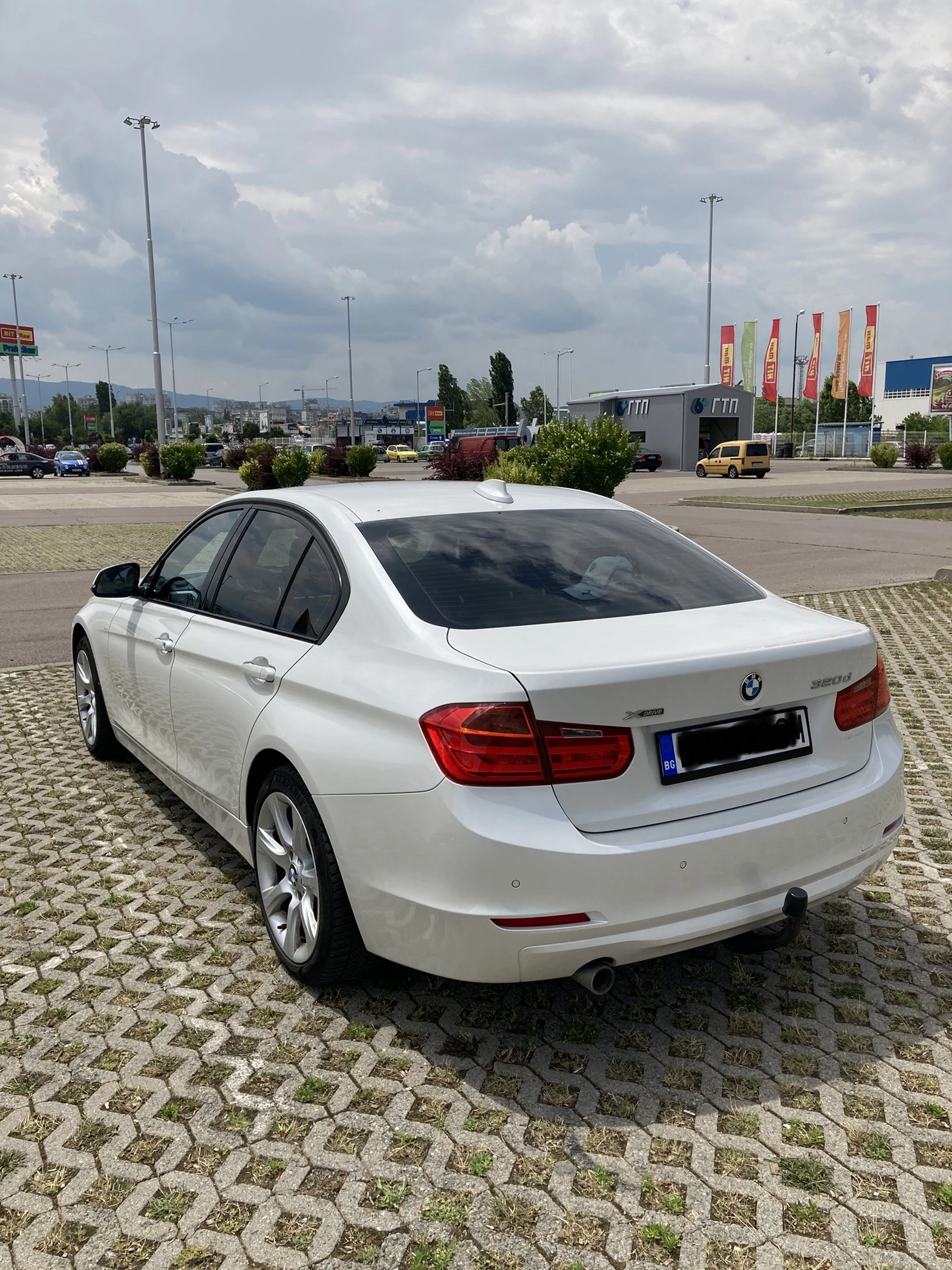 BMW 320 Xdrive - изображение 8