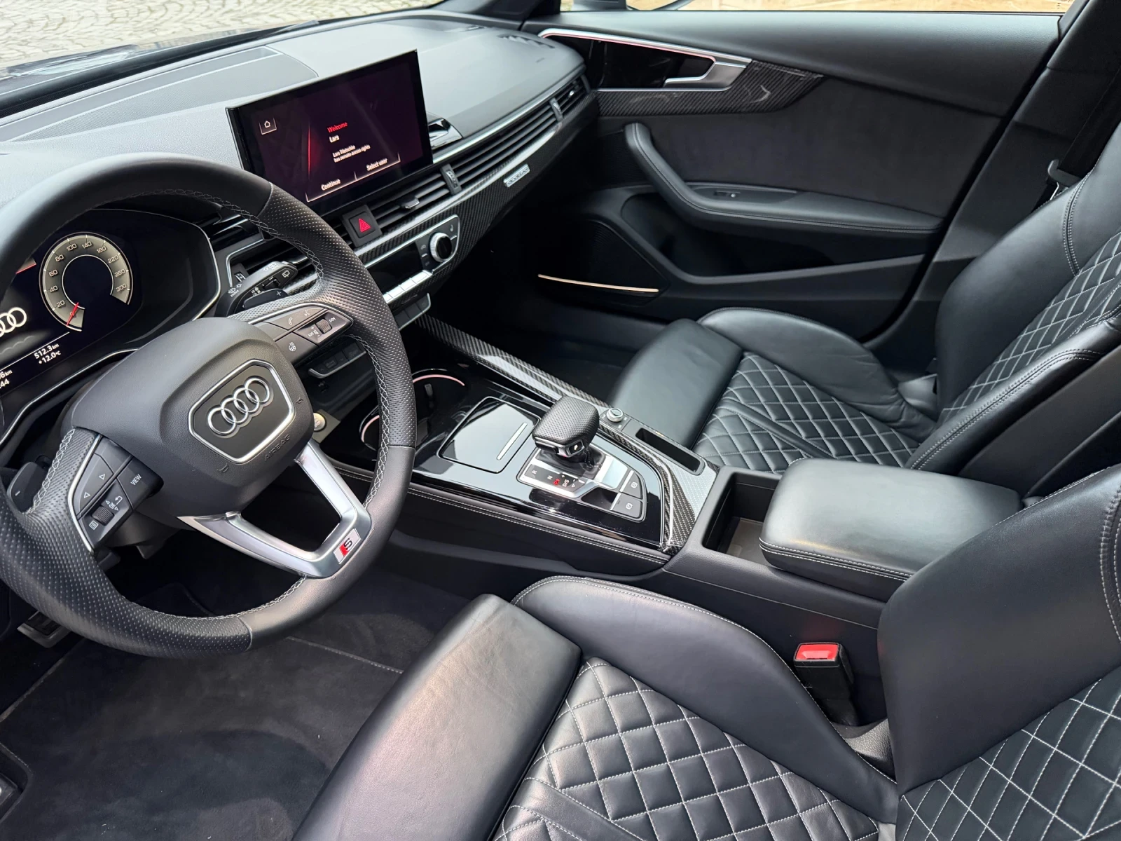 Audi A4 S-Line HUD Carbon RS Interior Panorama  - изображение 7