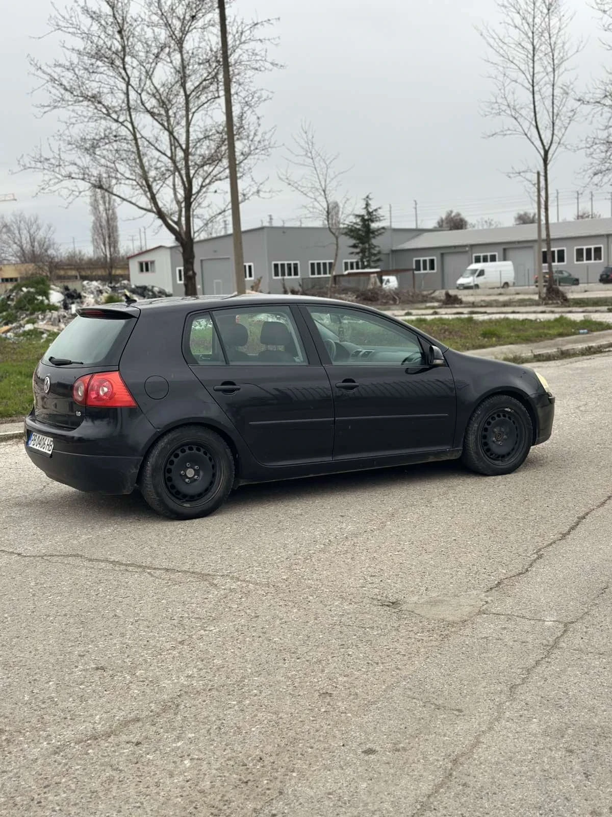 VW Golf 1.6 Газ/Бензин 102 Коня * * * , снимка 2 - Автомобили и джипове - 53952448