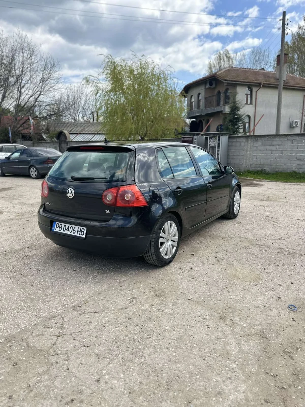 VW Golf 1.6 Газ/Бензин 102 Коня * * * , снимка 4 - Автомобили и джипове - 53952448