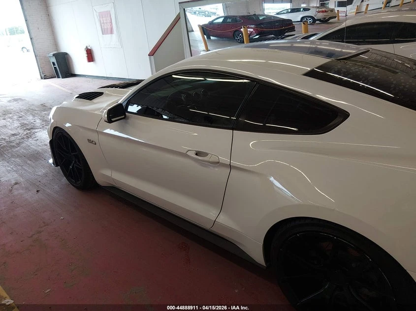 Ford Mustang 5.0L V-8 DOHC, VVT, 435HP Rear Wheel Drive | Mobile.bg � ����������� 14