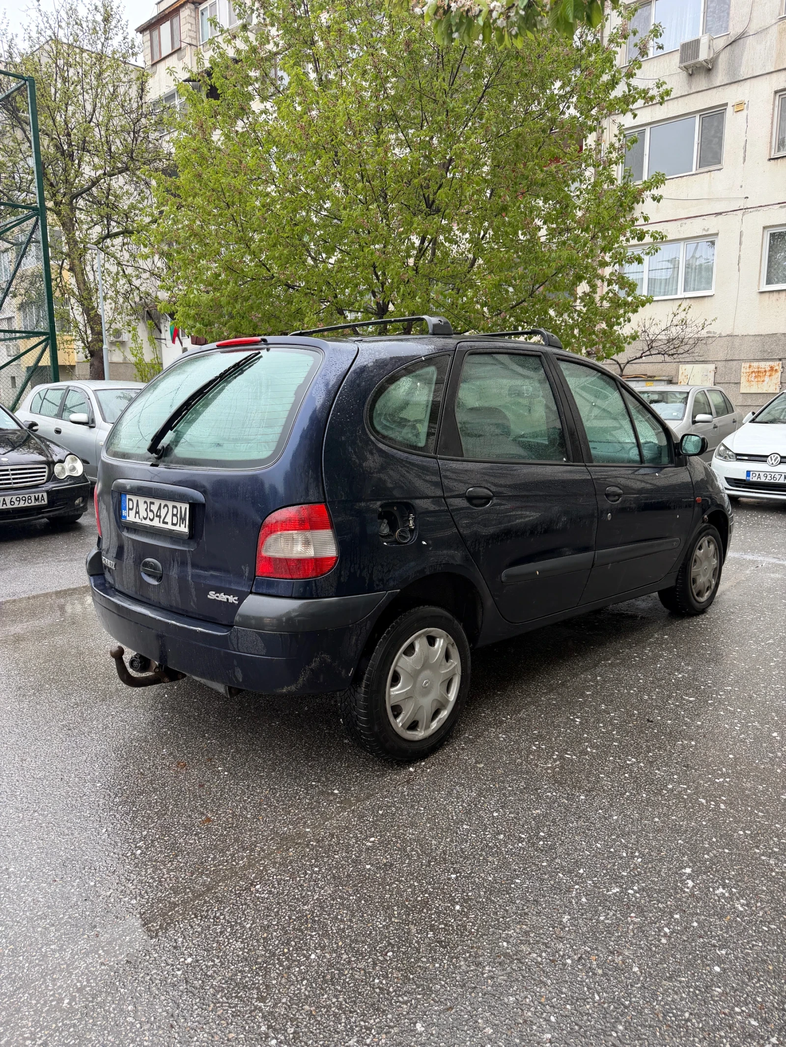 Renault Scenic, снимка 3 - Автомобили и джипове - 54387260