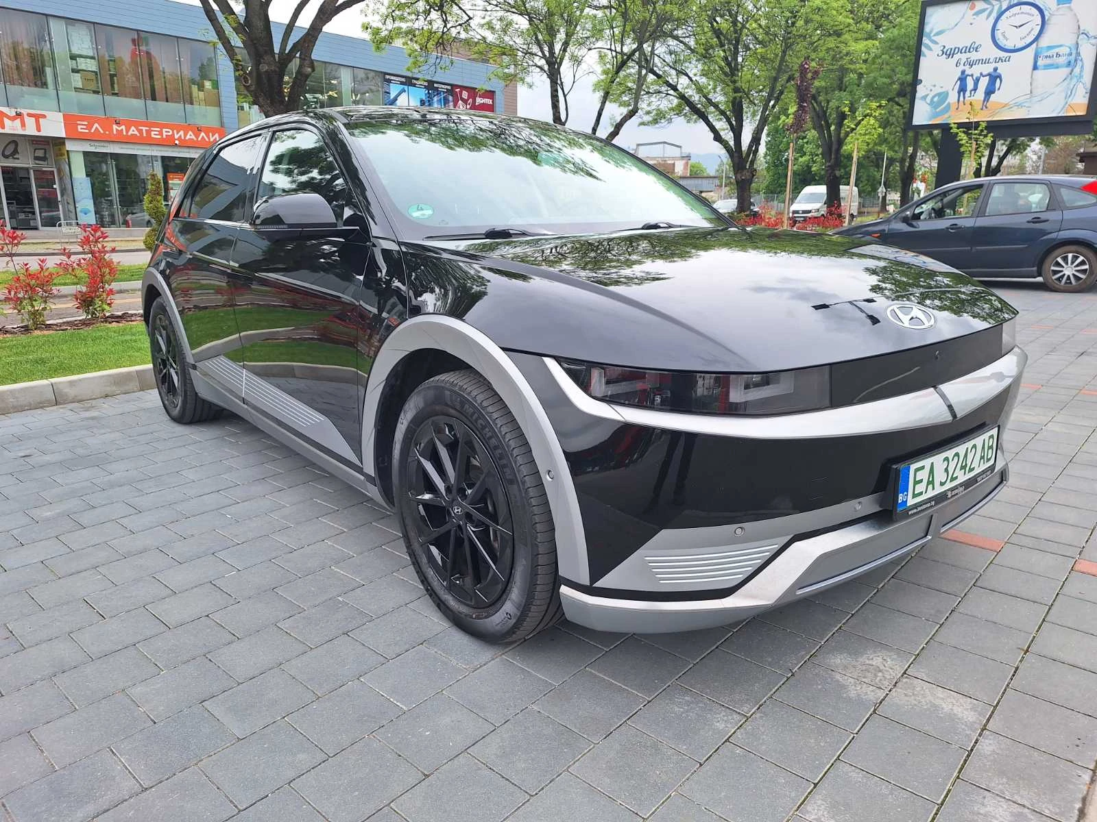 Hyundai Ioniq 5 Dual motor/Long Range, снимка 5 - Автомобили и джипове - 54477982