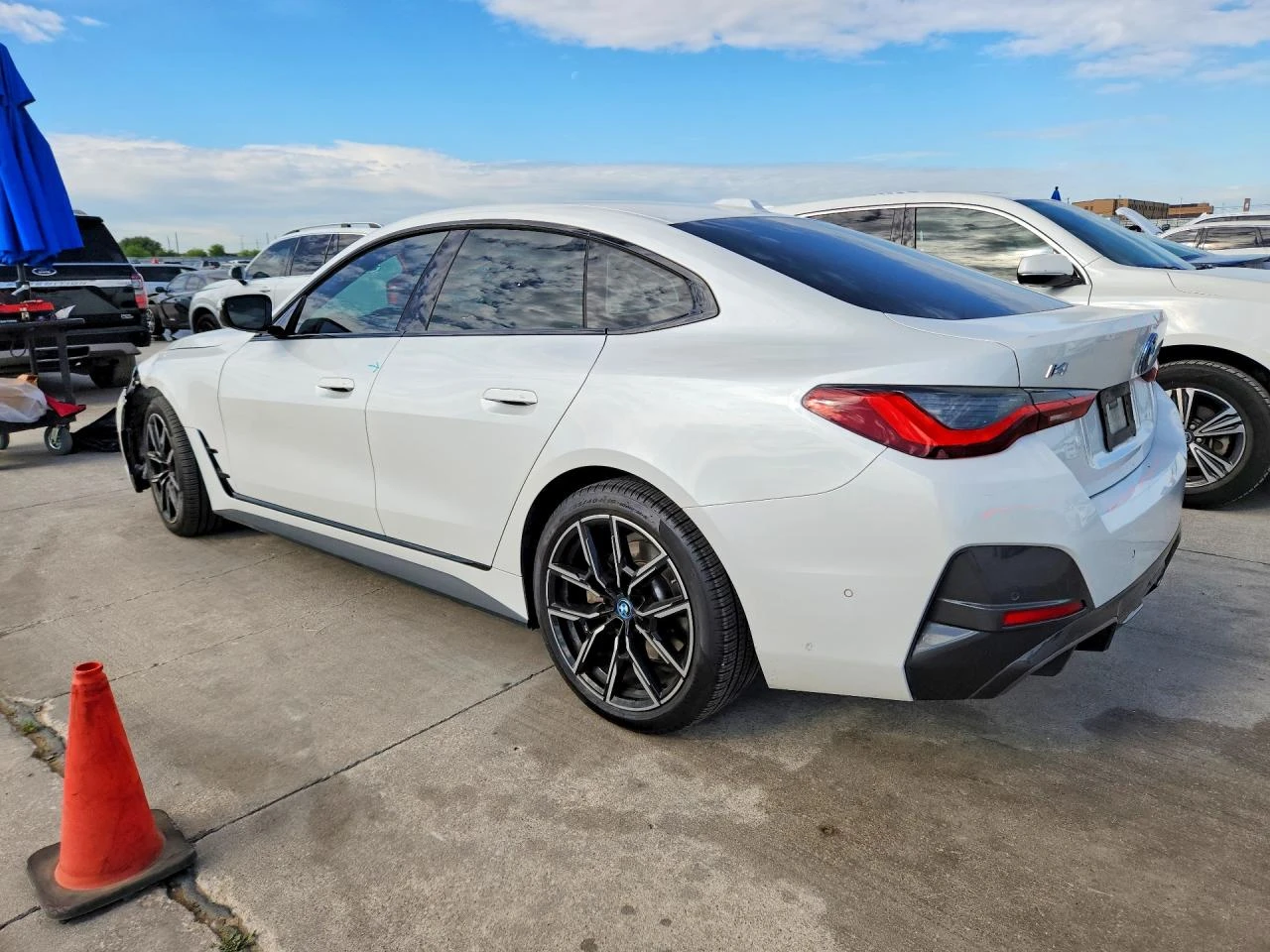BMW i4 * RWD* 40*  | Mobile.bg � ����������� 6