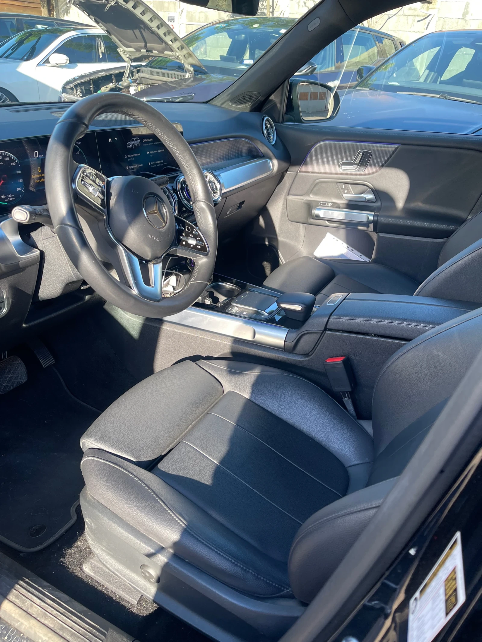 Mercedes-Benz EQB 250+ 7 MESTEN, снимка 8 - Автомобили и джипове - 54606478