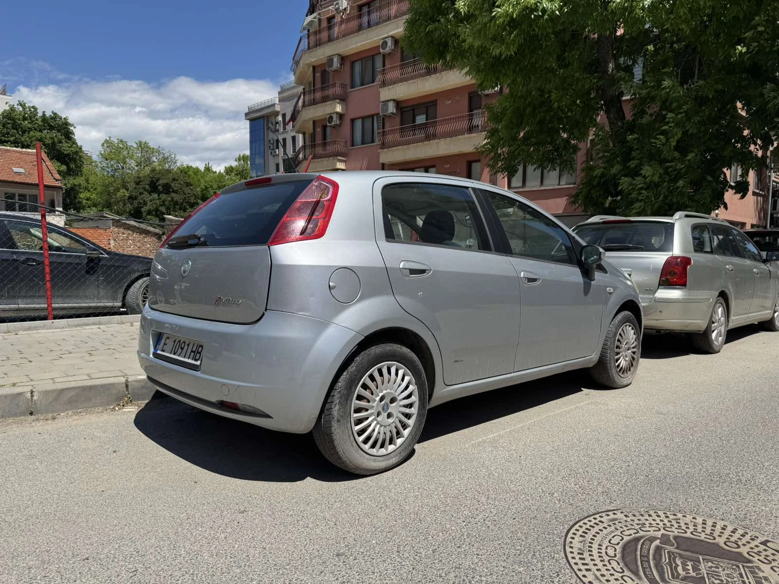 Fiat Punto 1.4 i, снимка 2 - Автомобили и джипове - 54625792