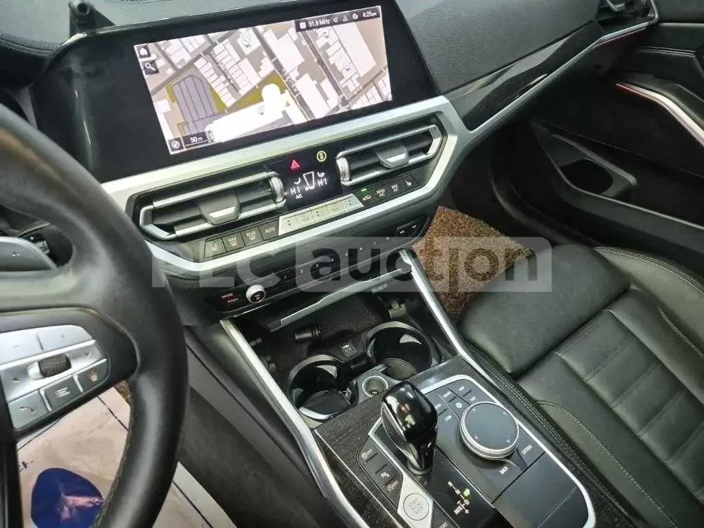 BMW 320 ПОДГРЕВИ * ПАНО * KEYLESS * АВТОКРЕДИТ , снимка 10 - Автомобили и джипове - 54996683