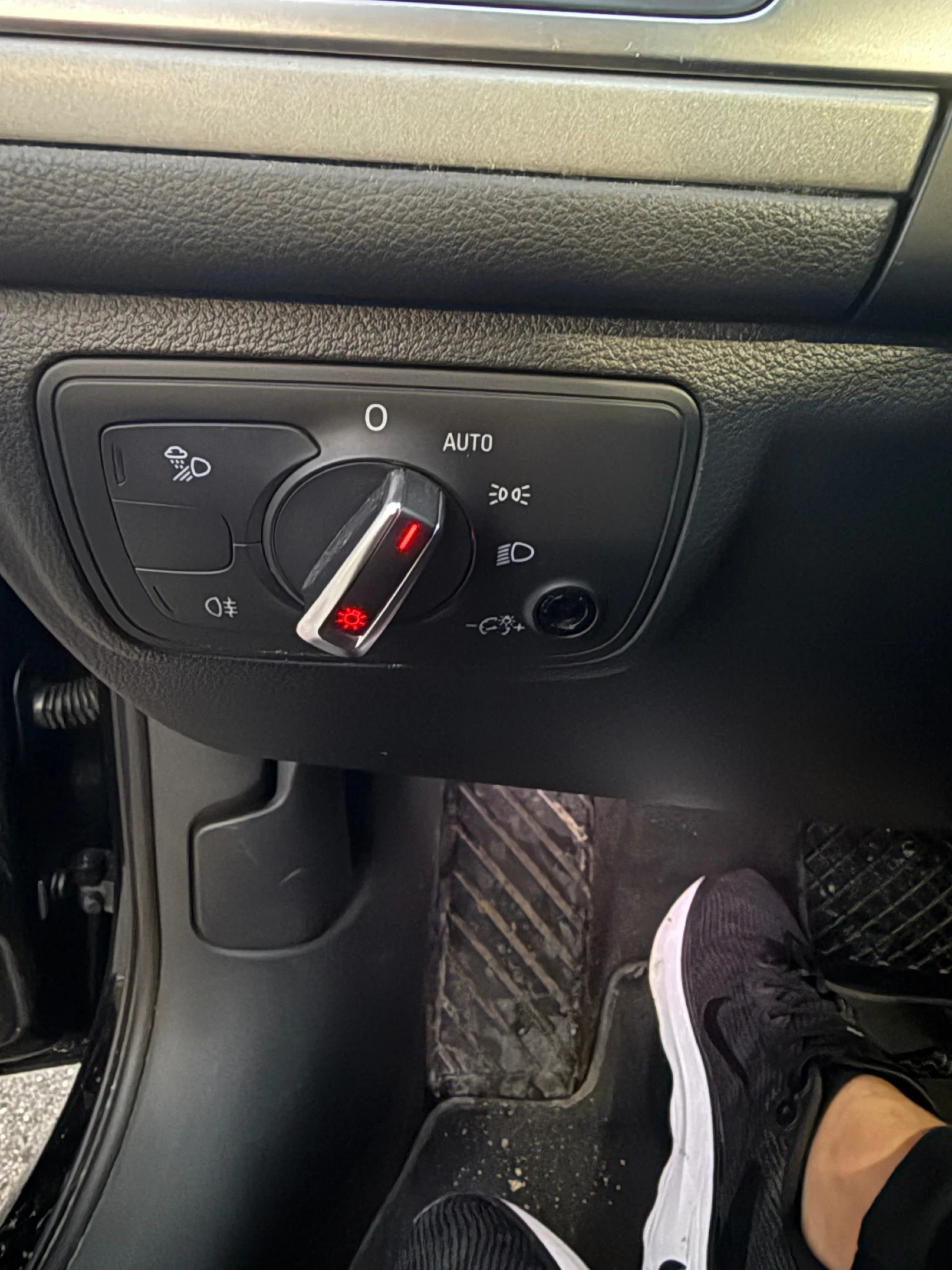 Audi A6, снимка 7 - Автомобили и джипове - 55107666