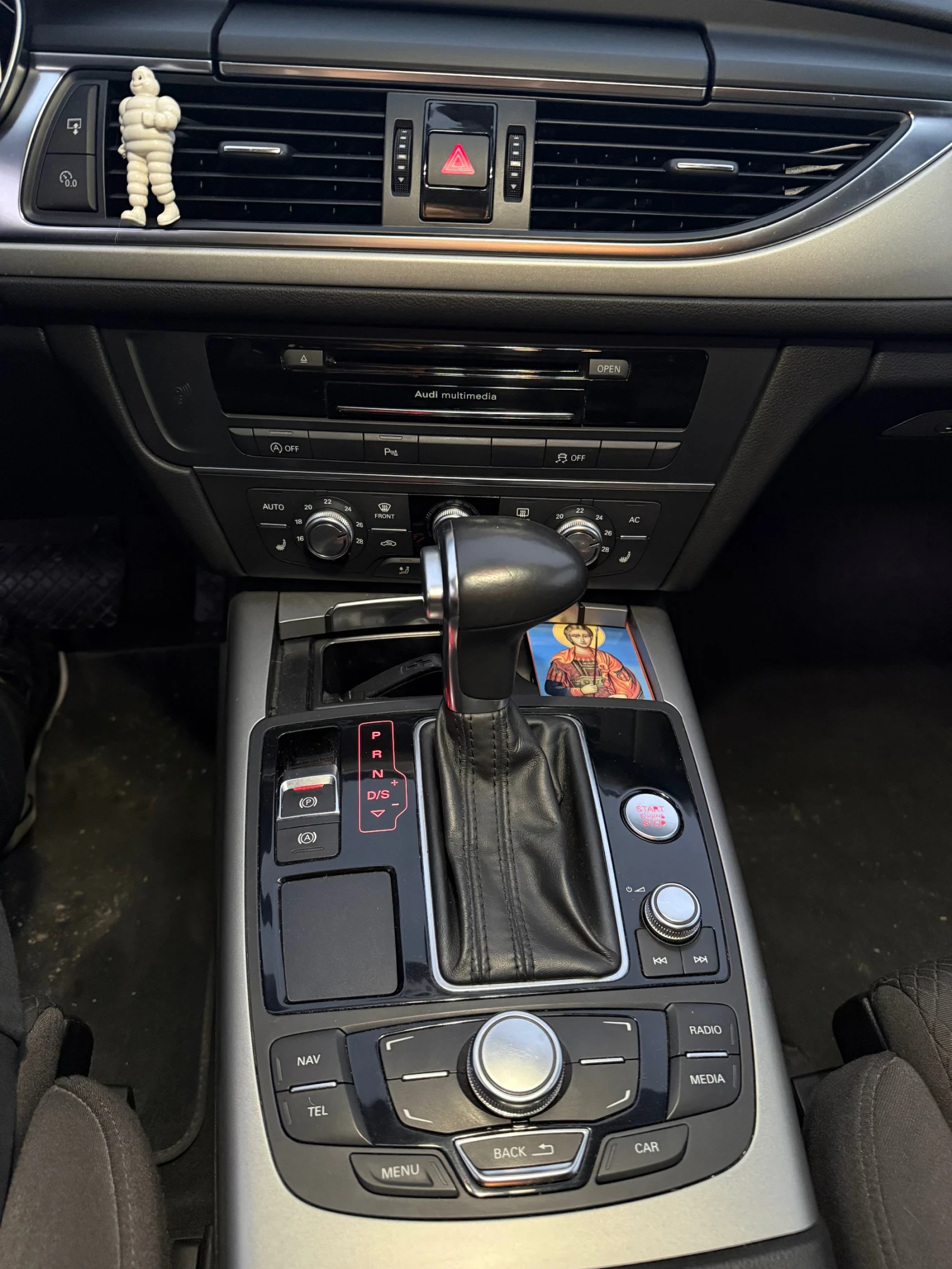 Audi A6, снимка 5 - Автомобили и джипове - 55107666