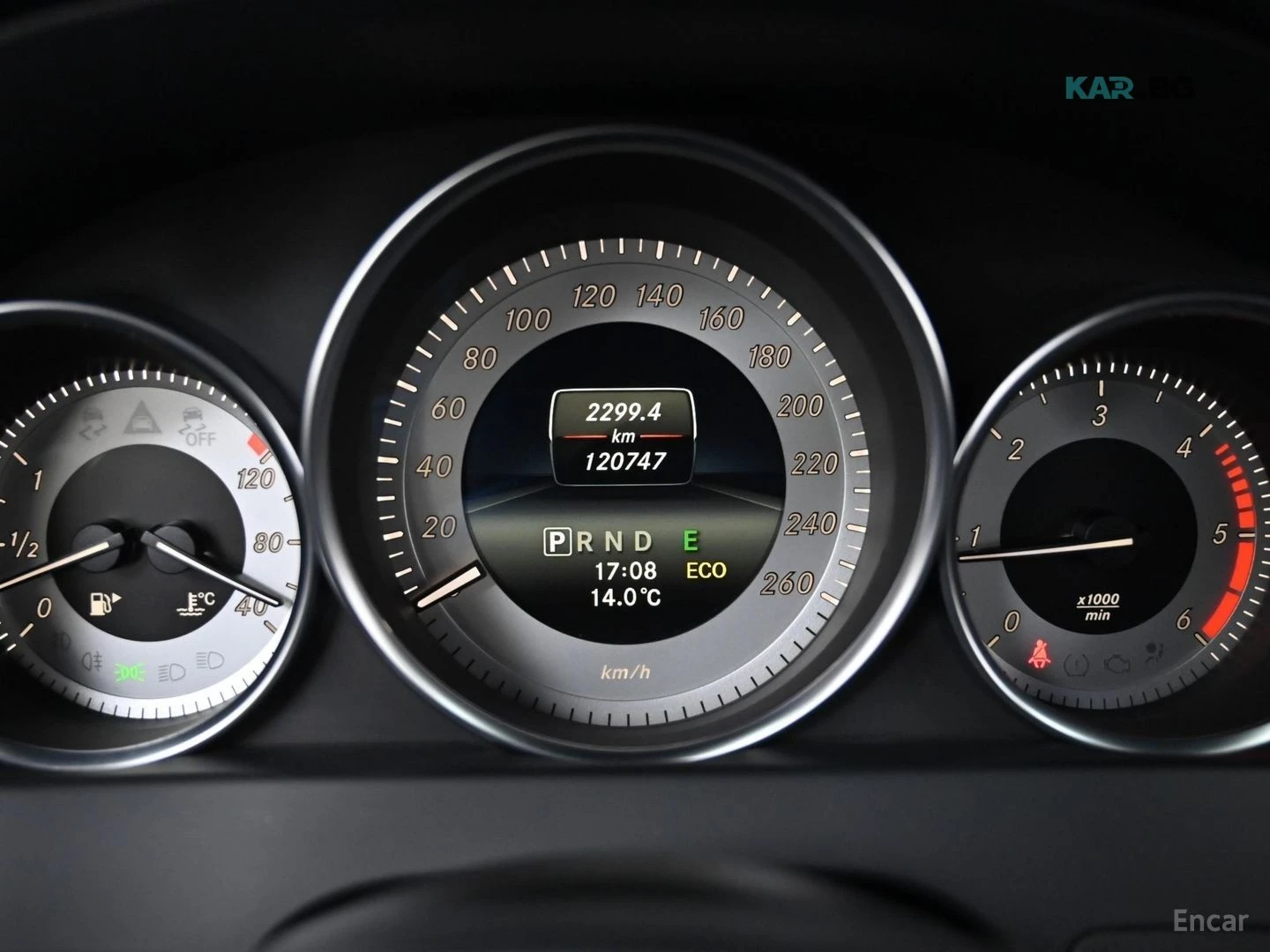 Mercedes-Benz C 220 CDI 4MATIC Edition C* КОЖА* ПАНО* ПОДГРЕВ* НАВИ, снимка 6 - Автомобили и джипове - 55313279