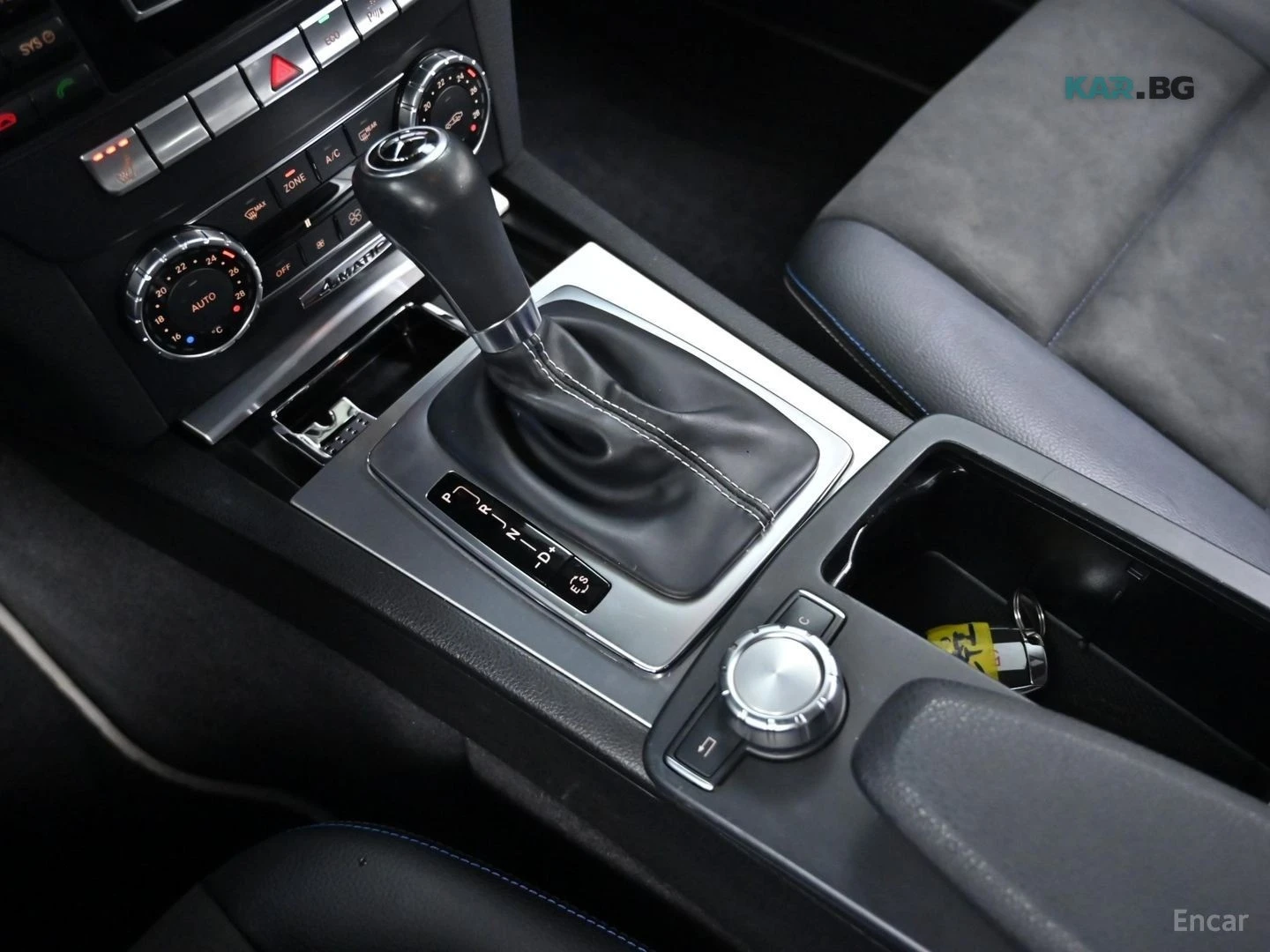 Mercedes-Benz C 220 CDI 4MATIC Edition C* КОЖА* ПАНО* ПОДГРЕВ* НАВИ, снимка 7 - Автомобили и джипове - 55313279