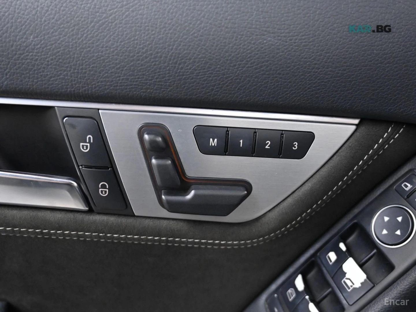 Mercedes-Benz C 220 CDI 4MATIC Edition C* КОЖА* ПАНО* ПОДГРЕВ* НАВИ, снимка 14 - Автомобили и джипове - 55313279