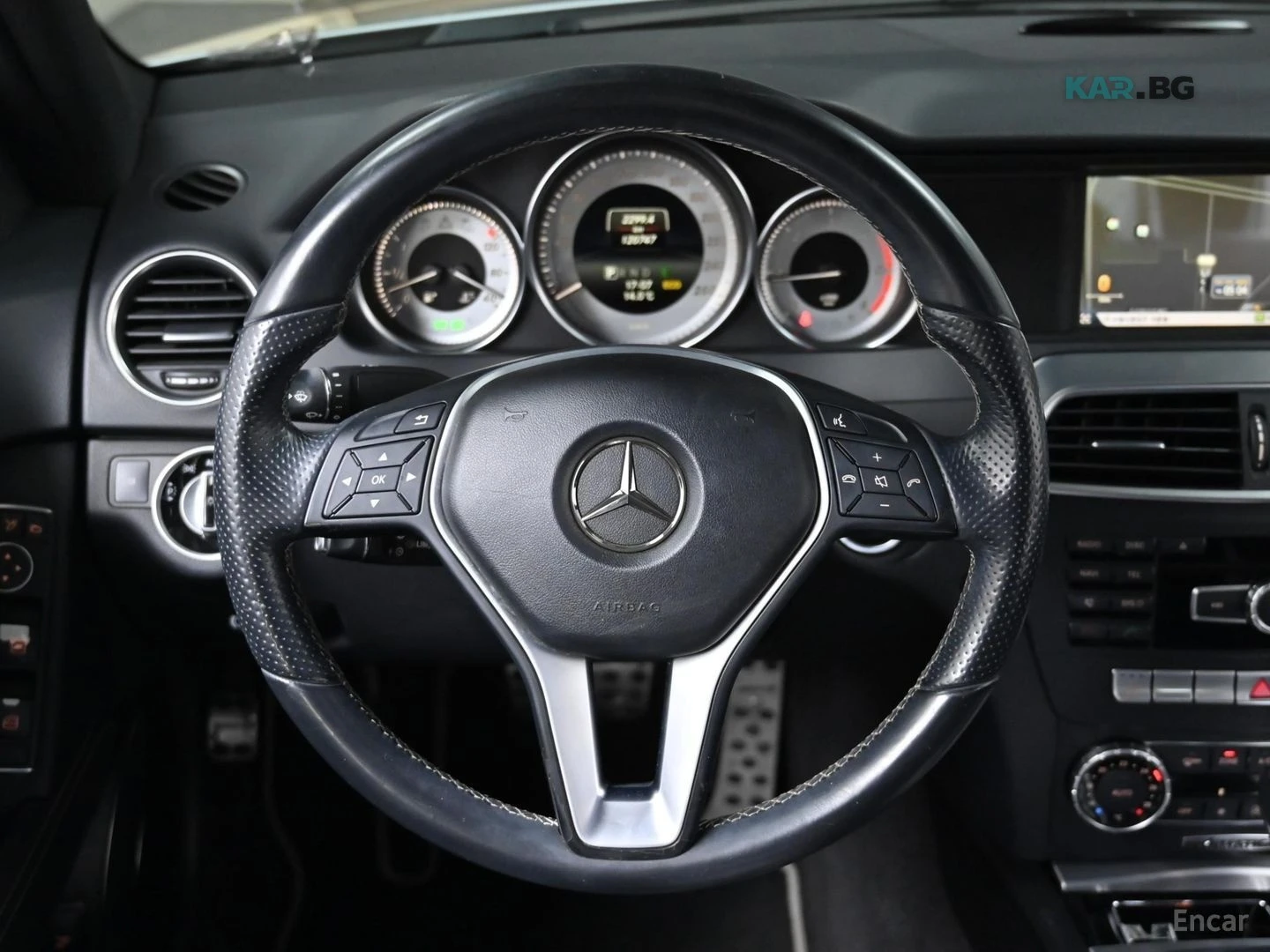 Mercedes-Benz C 220 CDI 4MATIC Edition C* КОЖА* ПАНО* ПОДГРЕВ* НАВИ, снимка 11 - Автомобили и джипове - 55313279