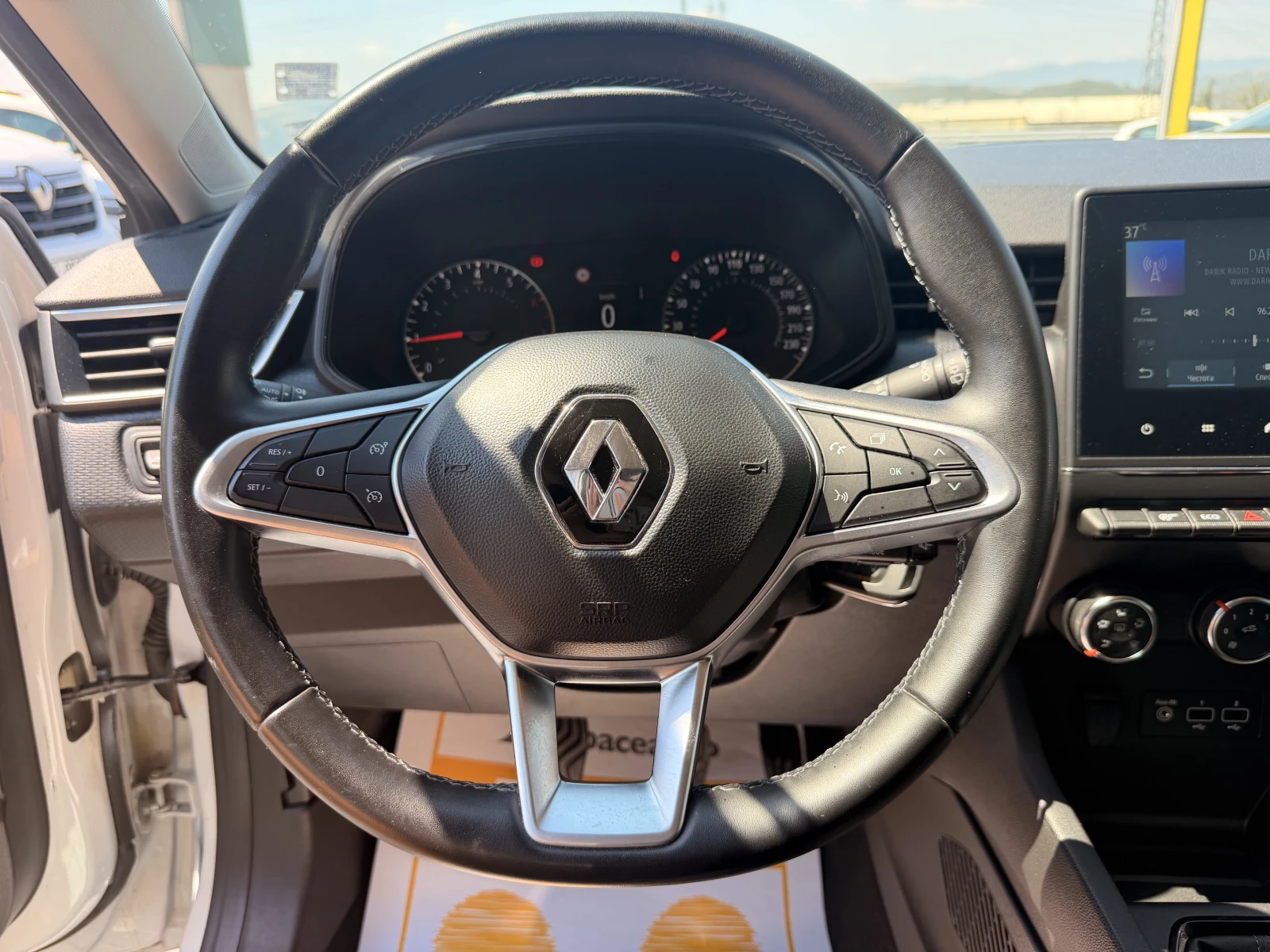 Renault Clio 1.0 TCe/90 �.� | Mobile.bg � ����������� 9