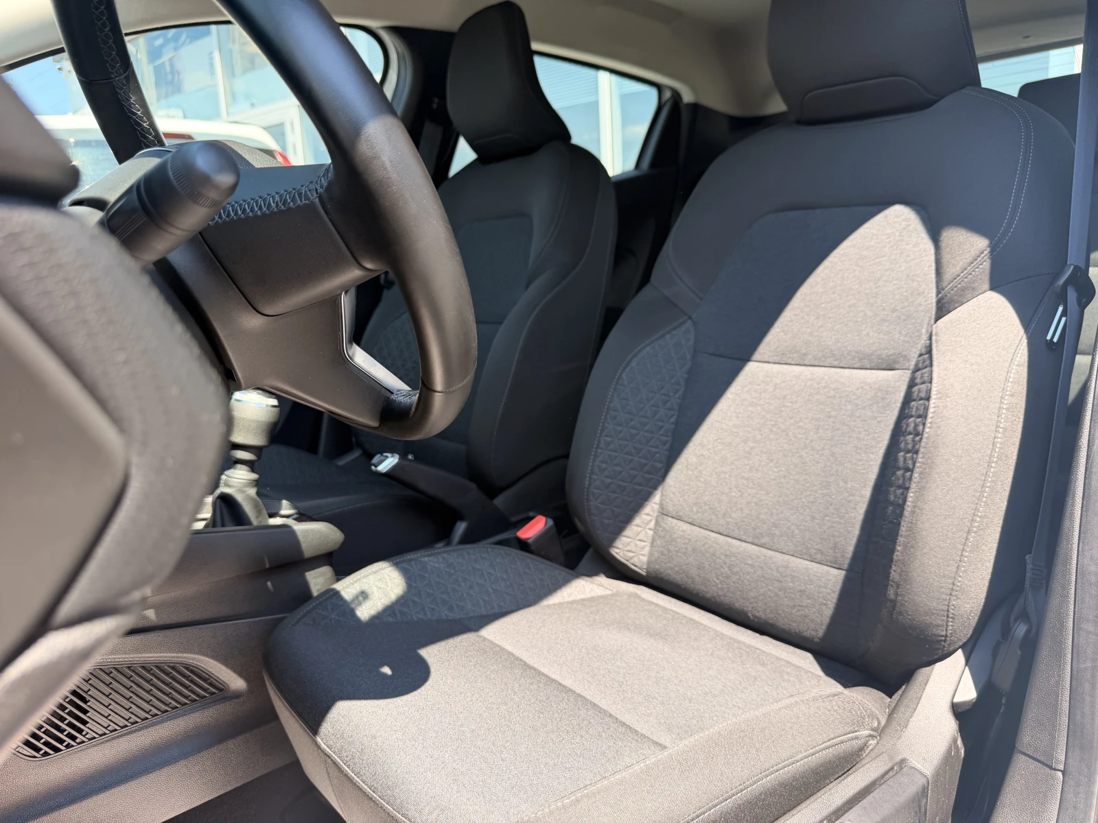 Renault Clio 1.0 TCe/90 �.� | Mobile.bg � ����������� 12