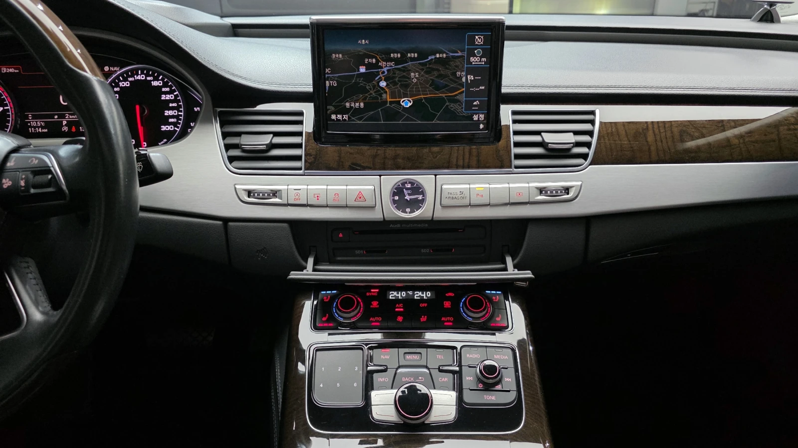 Audi A8 L' 4.0T ' MATRIX ' DISTRONIC ' BUS, снимка 16 - Автомобили и джипове - 55901988