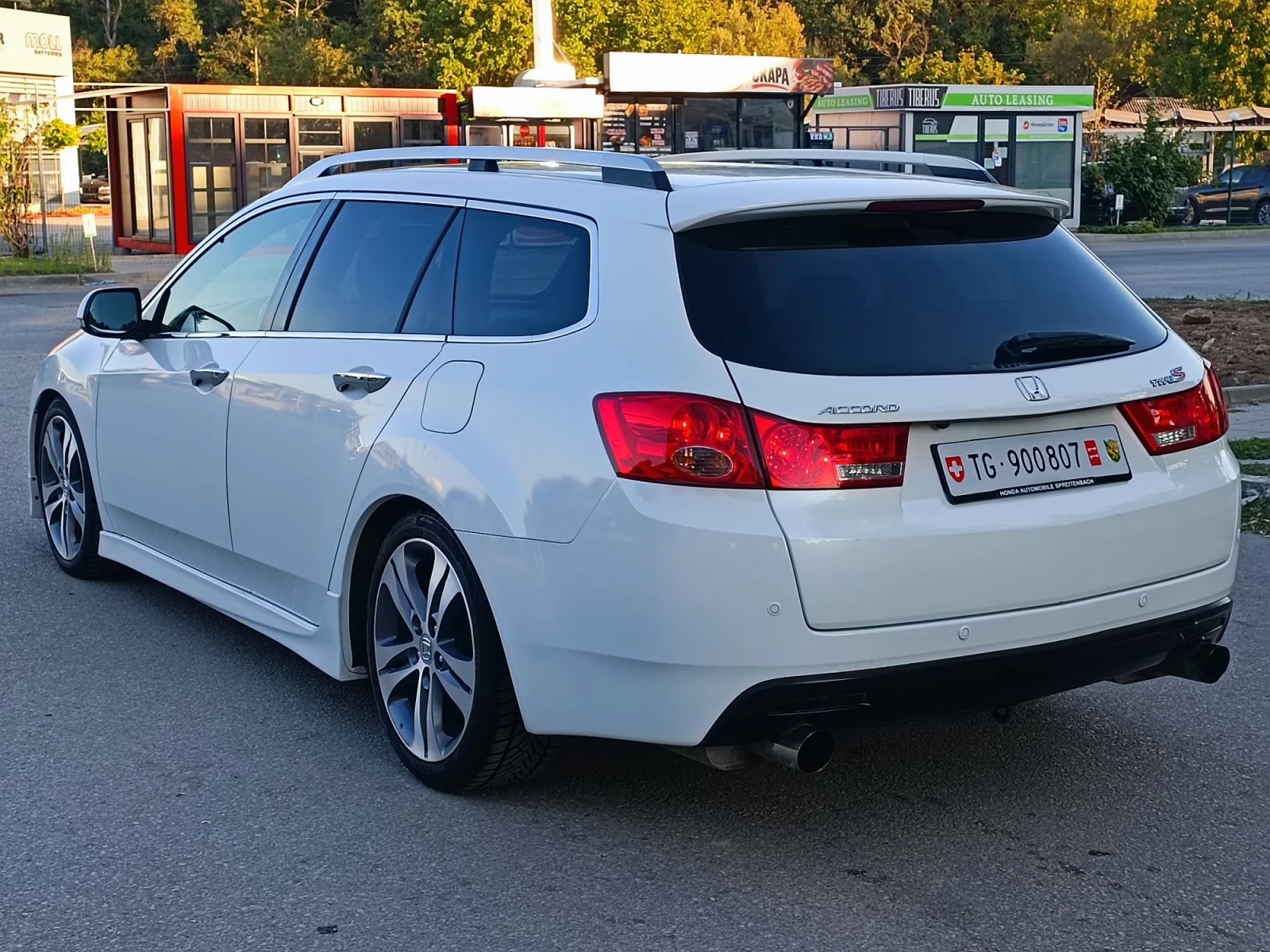 Honda Accord 2.4i-201кс-ШВЕЙЦАРИЯ-РЪЧКА-6ск-FACELIFT-TypeS-NAVI, снимка 6 - Автомобили и джипове - 56140838