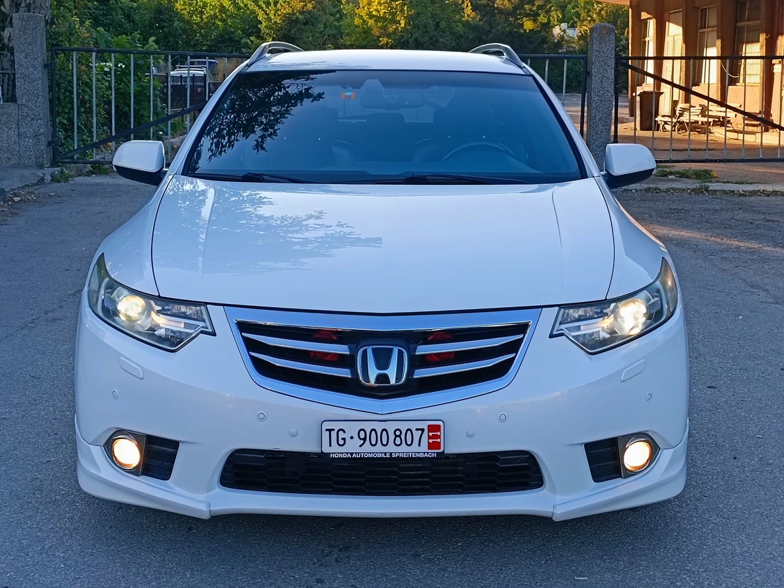 Honda Accord 2.4i-201кс-ШВЕЙЦАРИЯ-РЪЧКА-6ск-FACELIFT-TypeS-NAVI