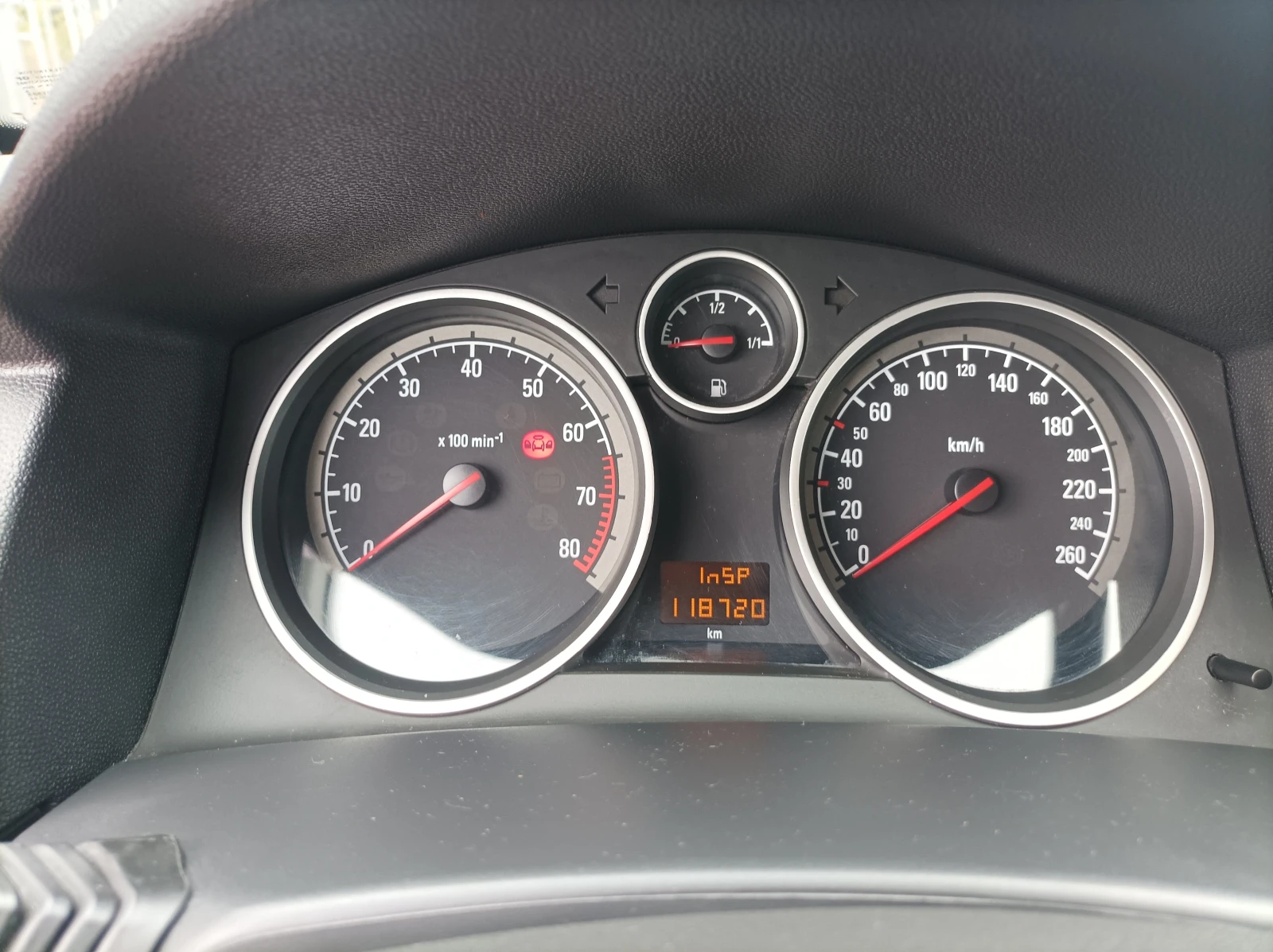 Opel Astra 1.6 БЕНЗИН 105 КС/ ЛИЗИНГ , снимка 16 - Автомобили и джипове - 56225577