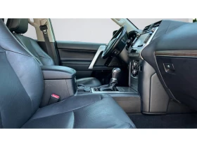 Обява за продажба на Toyota Land cruiser 150 Luxury, Месечна вноска от 1050 лв. ~ 109 900 лв. - изображение 5