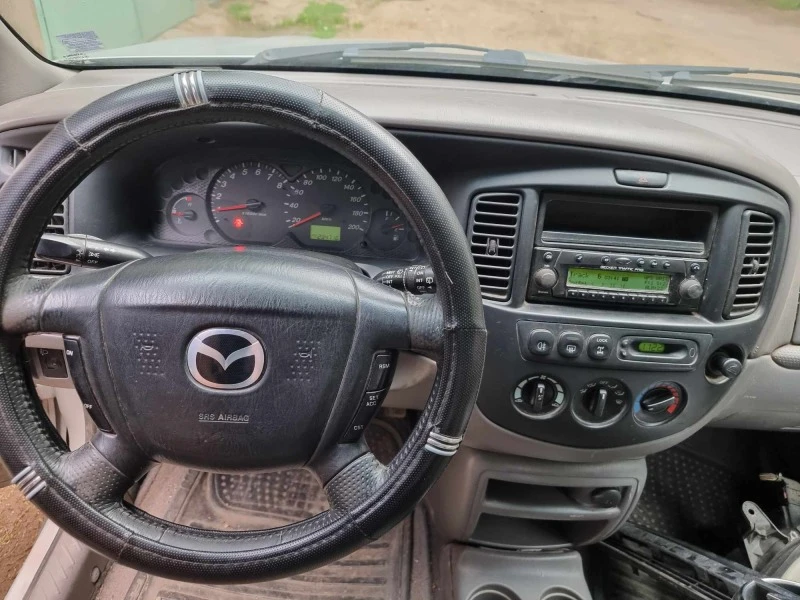 Mazda Tribute 2.0 16V/Теглич/Газ/Релси, снимка 9 - Автомобили и джипове - 43717783