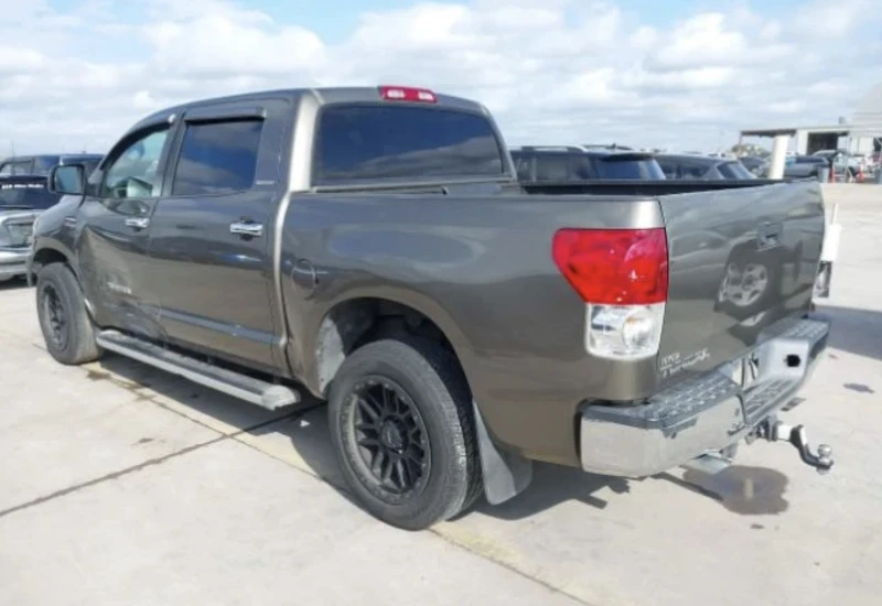 Toyota Tundra, снимка 5 - Автомобили и джипове - 49008756