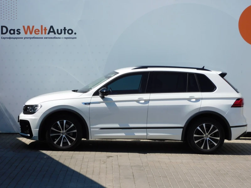 VW Tiguan Highline 2.0TDI 4MOTION BMT, снимка 2 - Автомобили и джипове - 51882069