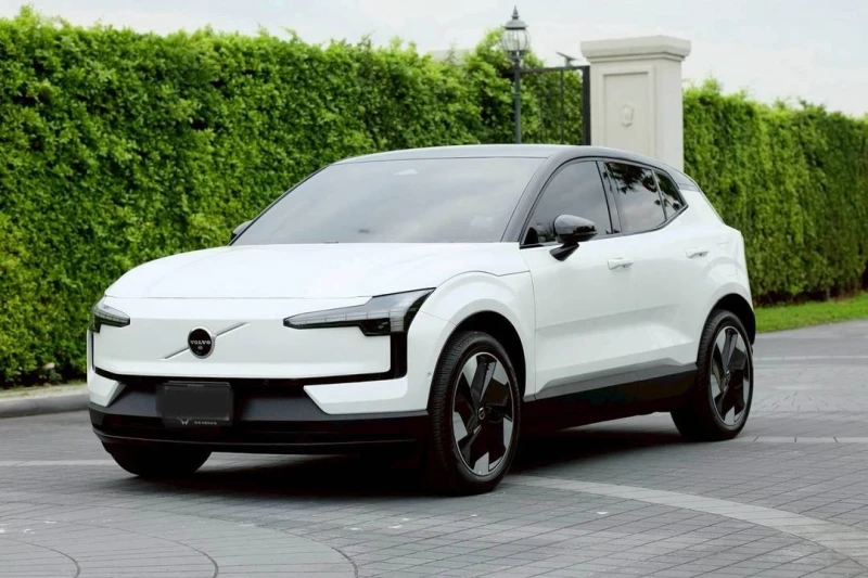 Volvo EX30 Performance TWIN MOTOR