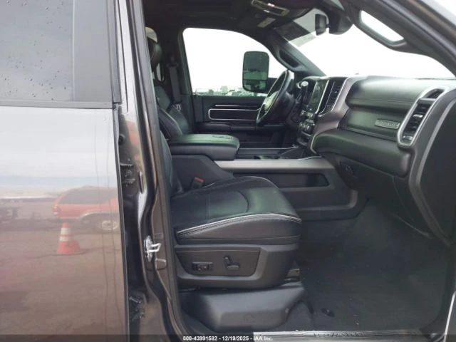 Dodge RAM 2500 LARAMIE 4X4 6'4 BOX - изображение 5