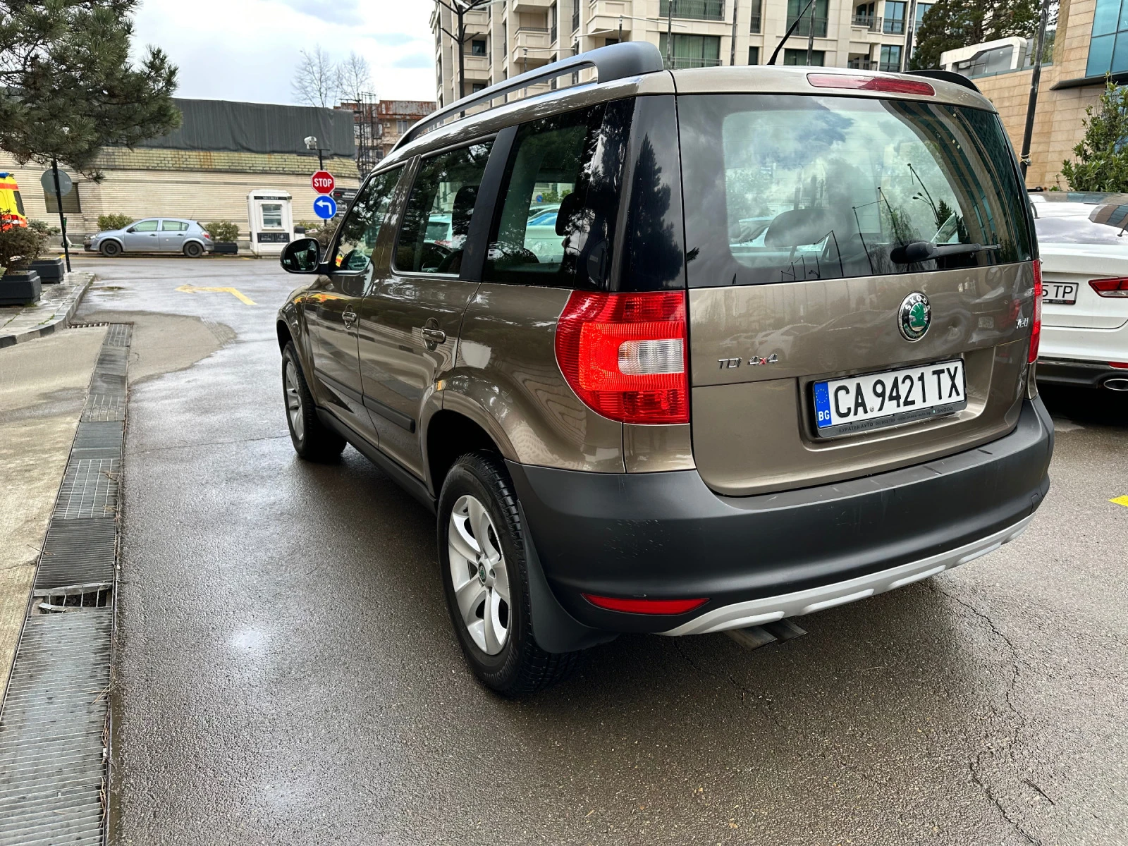 Skoda Yeti 2.0 TDI 4X4 OFFROAD - изображение 6