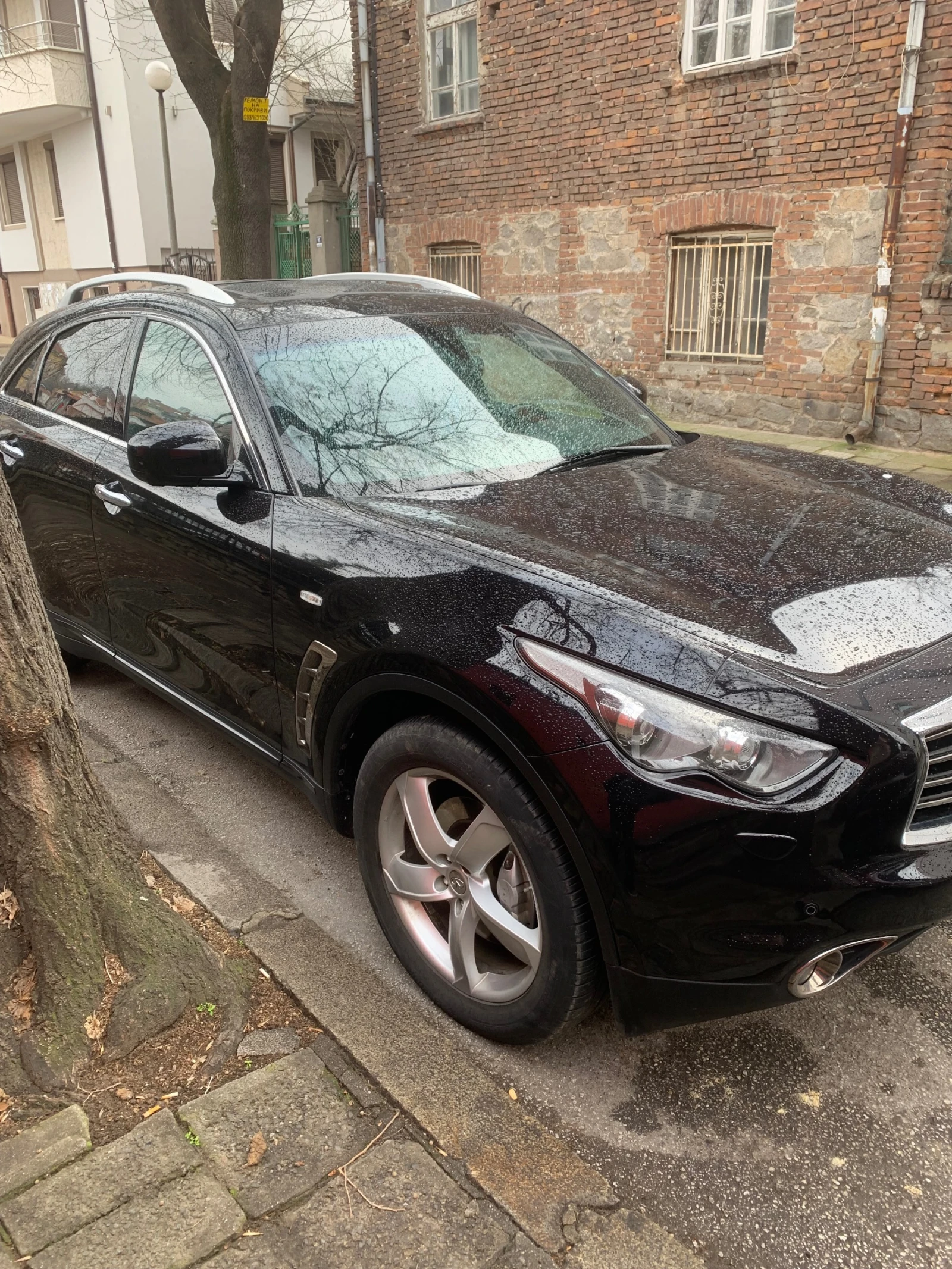 Infiniti QX70 | Mobile.bg   13
