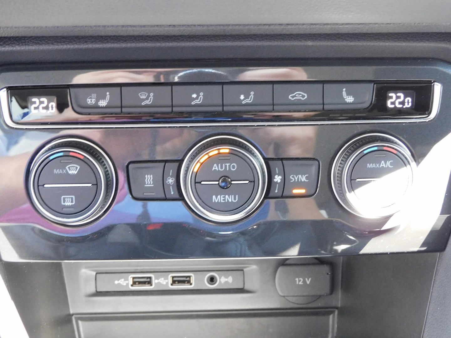 VW Tiguan Highline 2.0TDI 4MOTION BMT | Mobile.bg � ����������� 12