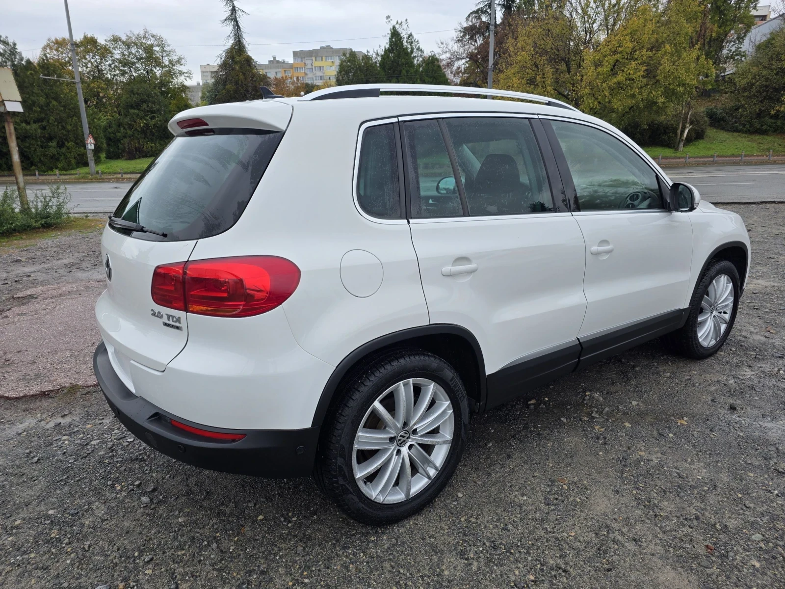 VW Tiguan 2.0 TDI 4 MOTION - изображение 5