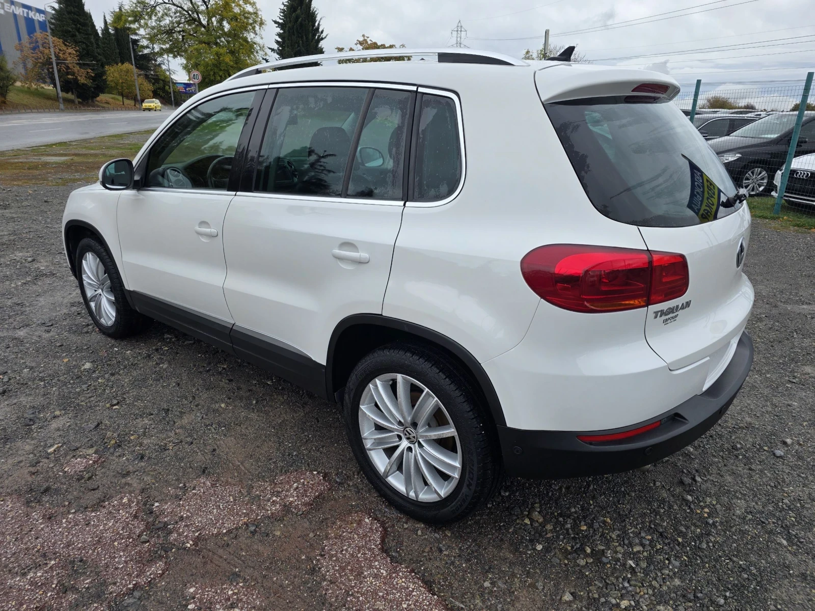 VW Tiguan 2.0 TDI 4 MOTION - изображение 7