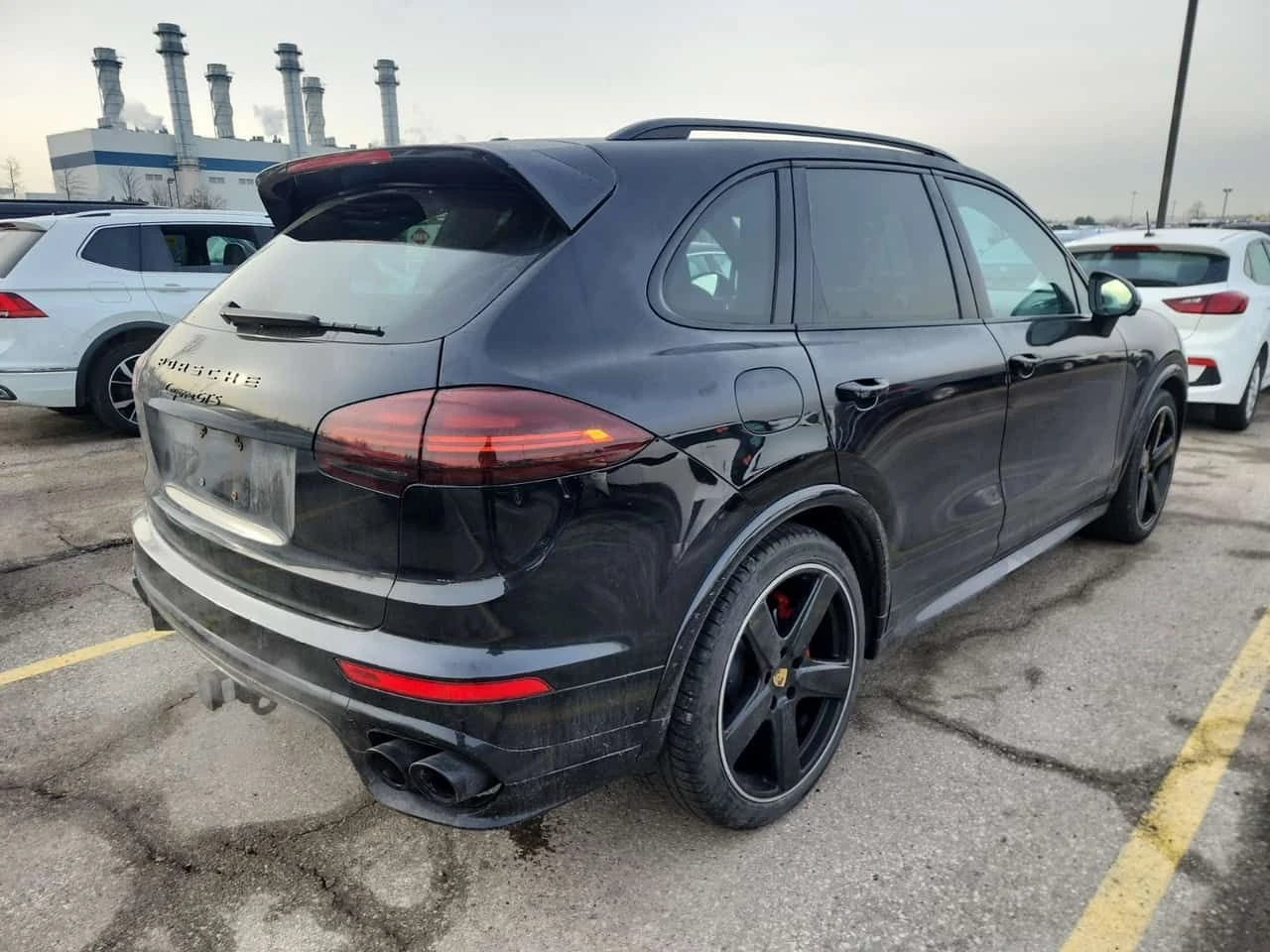 Porsche Cayenne * GTS * 2 КЛЮЧА * ОБДУХВАНЕ * ПОДГРЕВИ * CARFAX, снимка 3 - Автомобили и джипове - 54015462