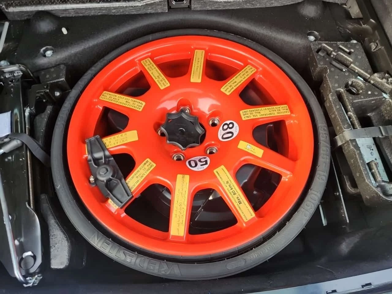 Porsche Cayenne * GTS * 2 КЛЮЧА * ОБДУХВАНЕ * ПОДГРЕВИ * CARFAX, снимка 15 - Автомобили и джипове - 54015462