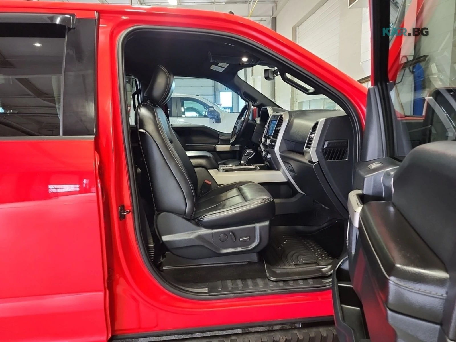 Ford F150 LARIAT CREW CAB SHORT BED ЦЕНА ДО БЪЛГАРИЯ, снимка 13 - Автомобили и джипове - 54921943